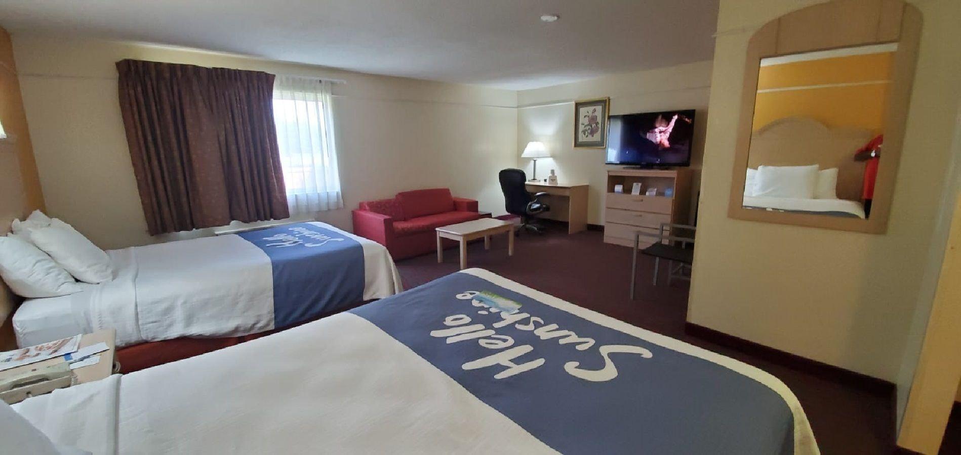 Days Inn By Wyndham Kansas City International Airport Екстер'єр фото