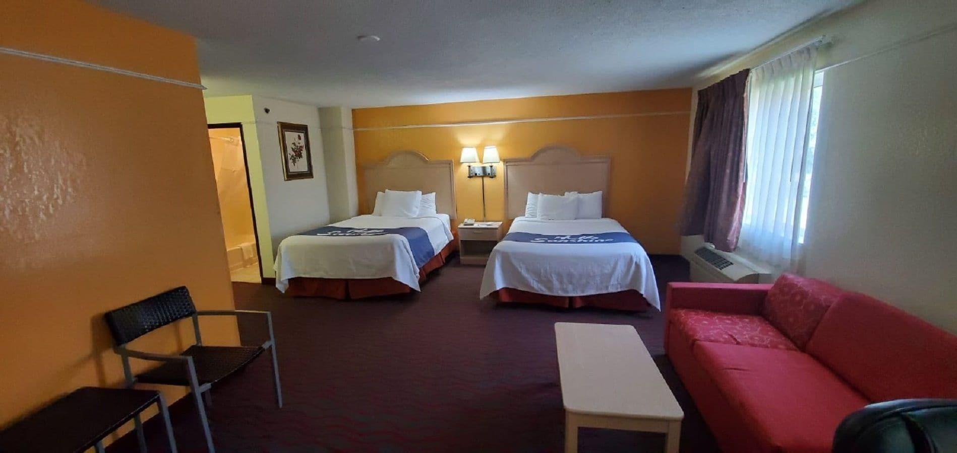 Days Inn By Wyndham Kansas City International Airport Екстер'єр фото